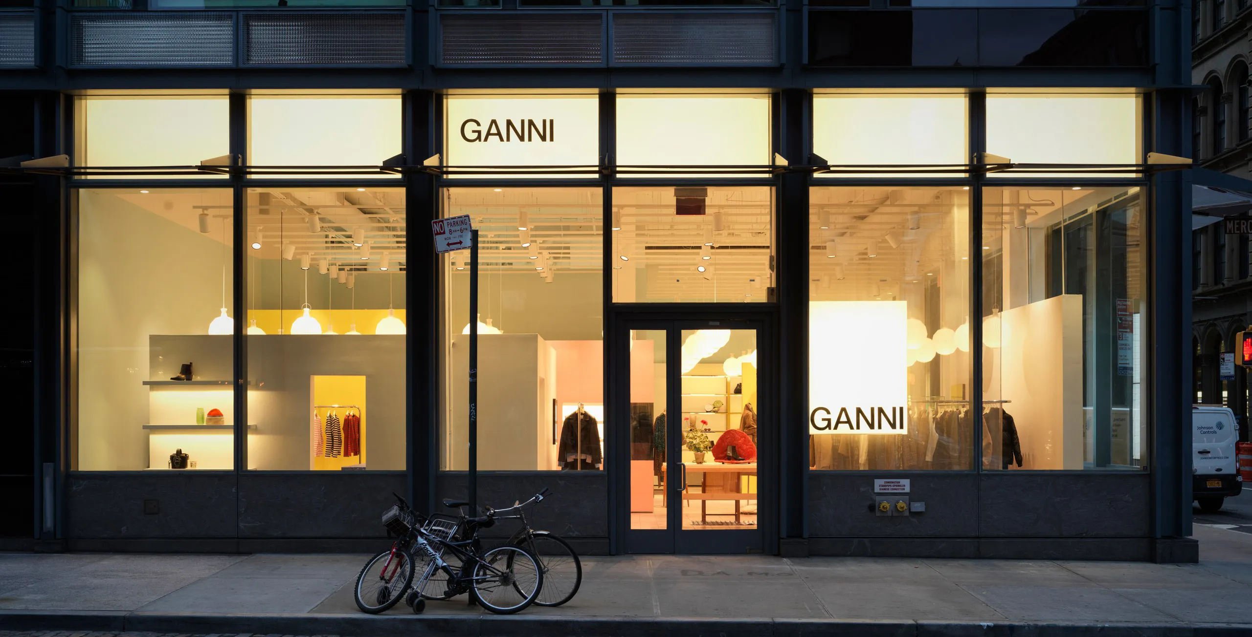 Banner 1 - GANNI Nederland