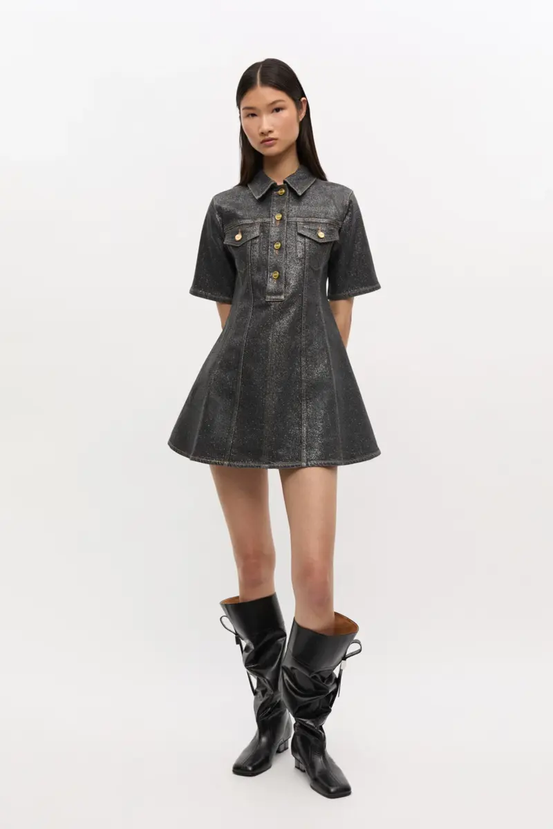 Glanzende mini-jurk van foliedenim
