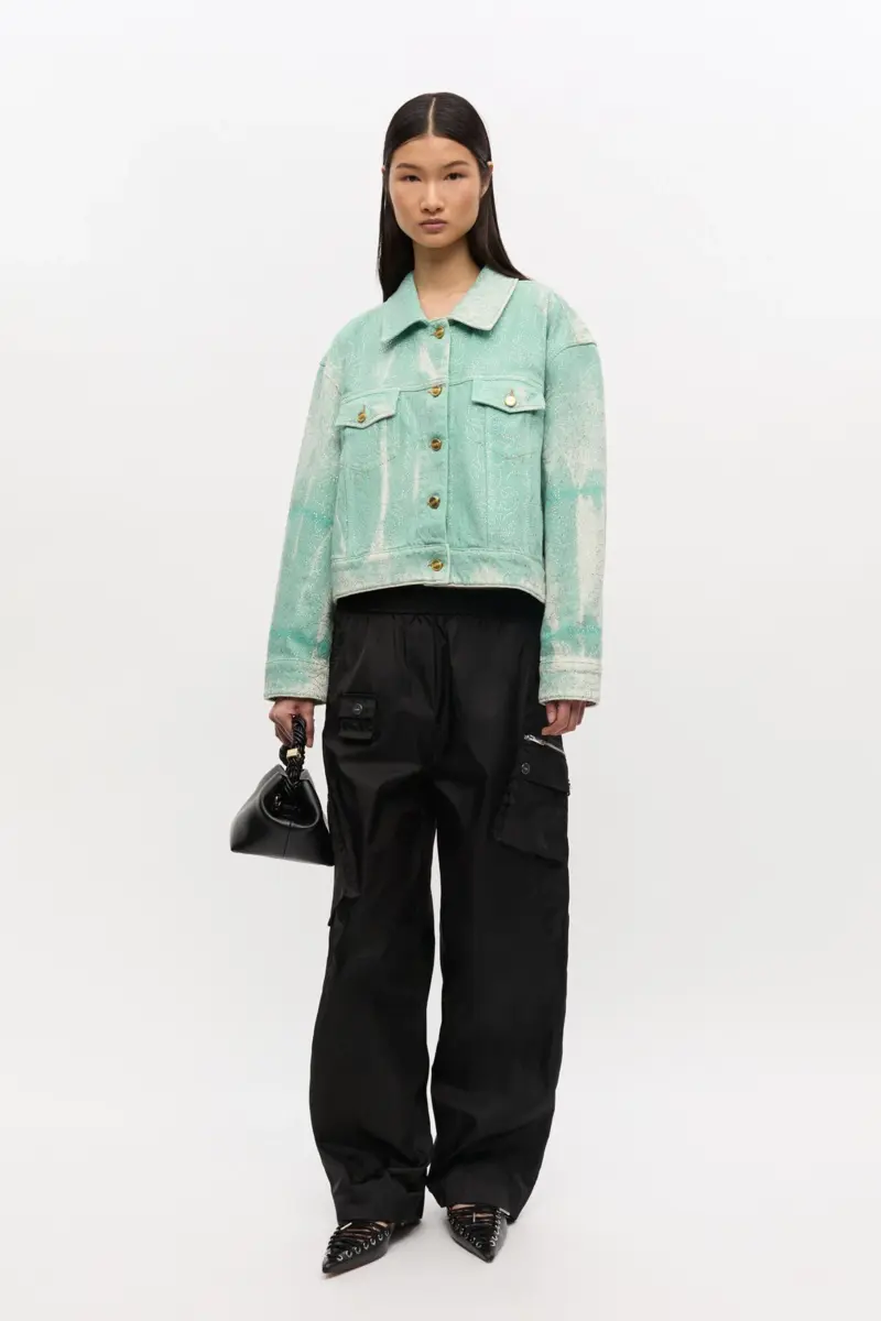 Groen gewassen spijkerjasje