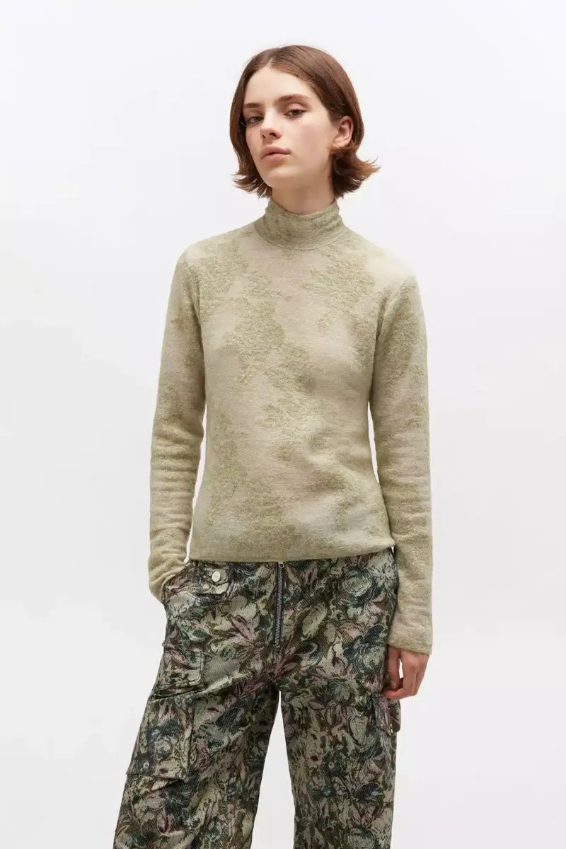 Groene doorschijnende coltrui