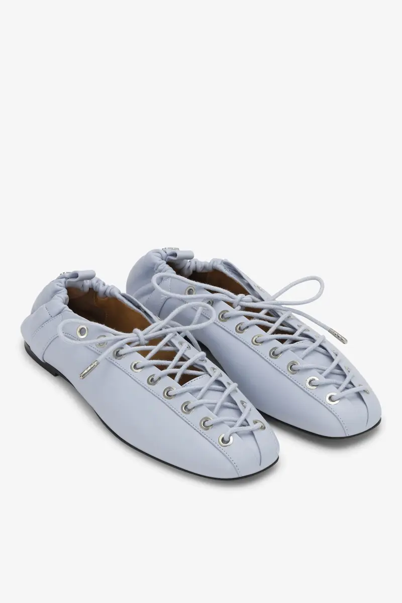 Veterschoenen in lichtblauw